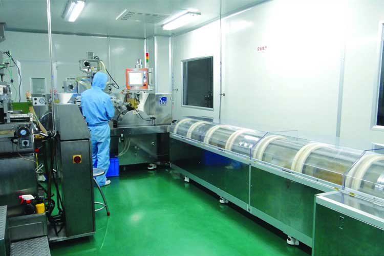 工業PICACG哔咔官网入口如何控製軟明膠膠囊製造過程中的濕度？